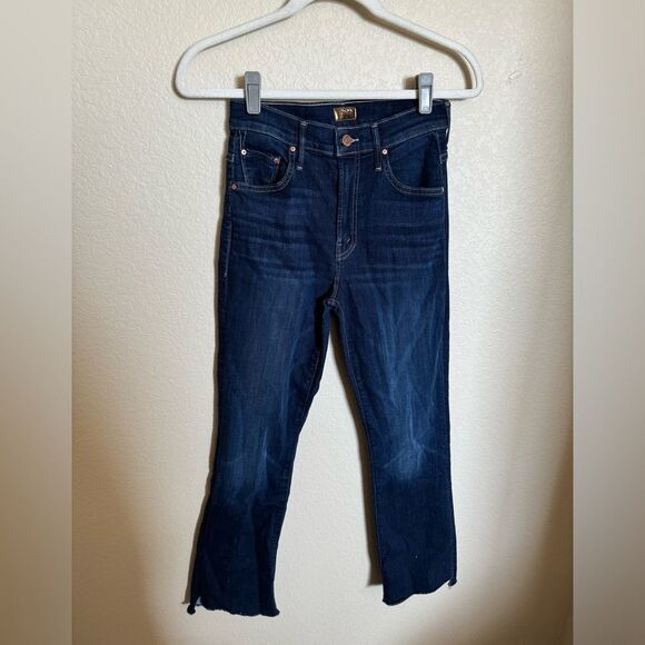 MOTHER The insider crop fray jeans size 25 in off limit blue shark hem - Picture 6 of 14